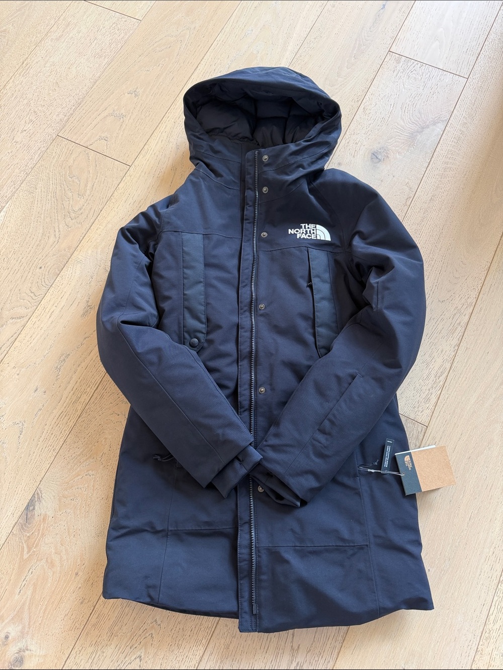 The North Face Women’s Dark Navy Hooded Puffer Coat